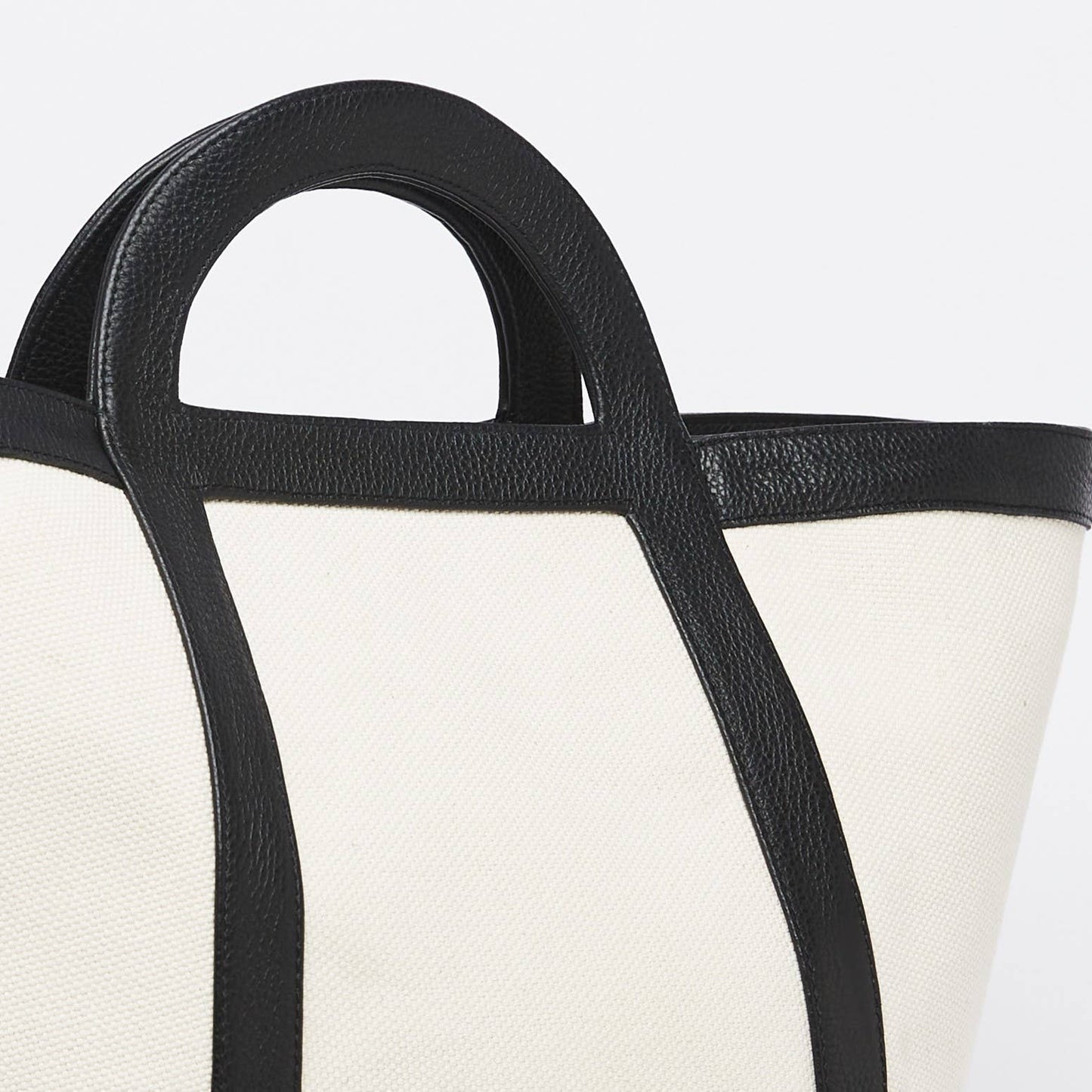 Atuel Tote Bag